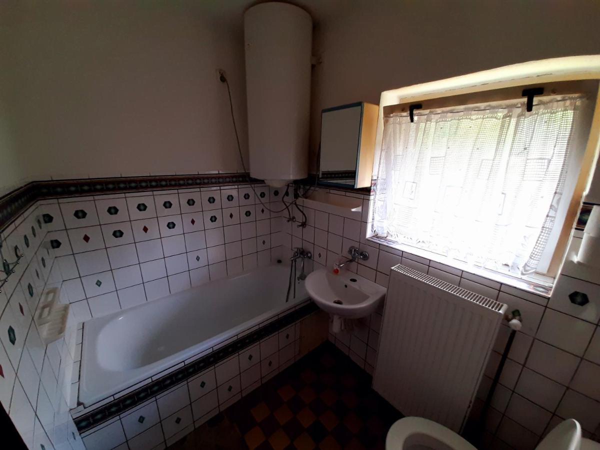 Apartmany Waldex Jetrichovice  Ngoại thất bức ảnh